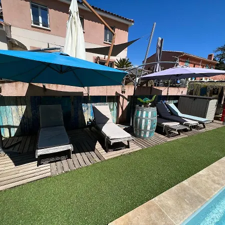 31 Des Mas De L'etang Villa